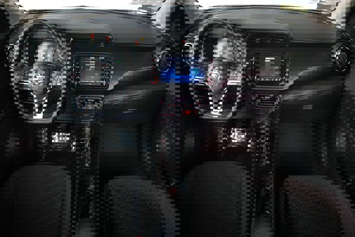 Used 2022 Nissan Kicks SV image 17