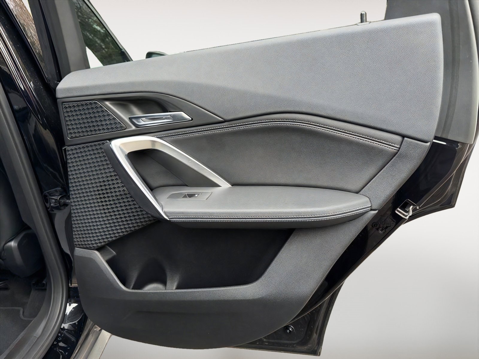 Used 2023 BMW X1 xDrive28i image 19