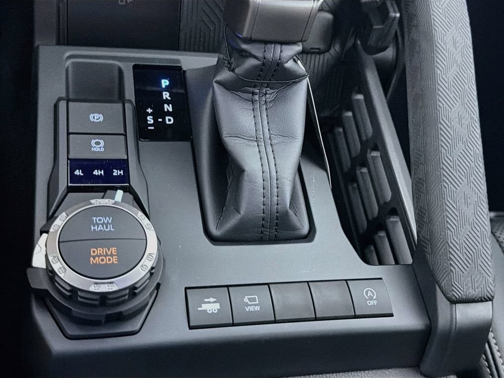 New 2026 Toyota Tacoma Limited AWD/4WD image 21