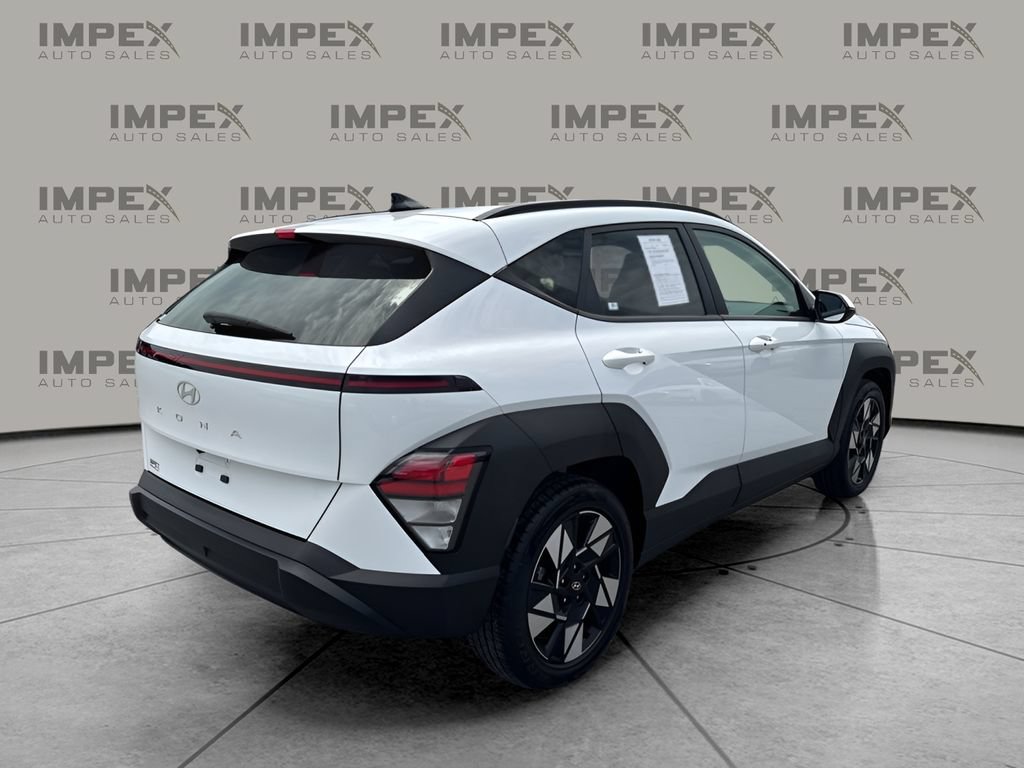 Used 2024 Hyundai Kona SEL FWD image 5