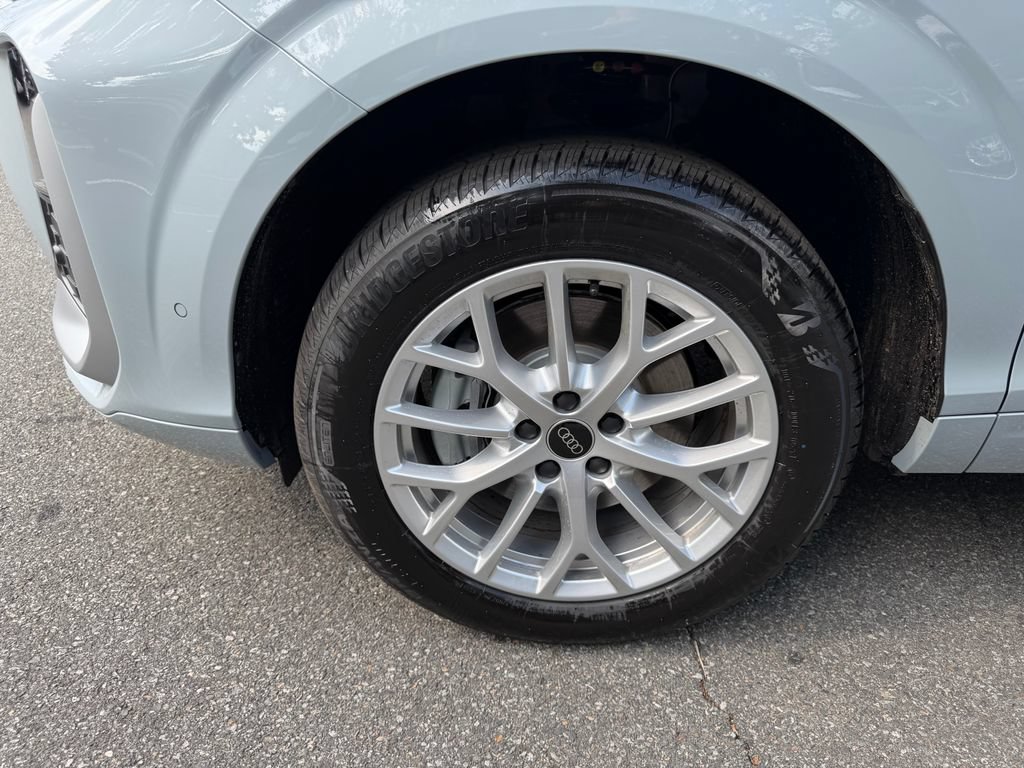 New 2026 Audi Q3 quattro 2.0T AWD/4WD image 8