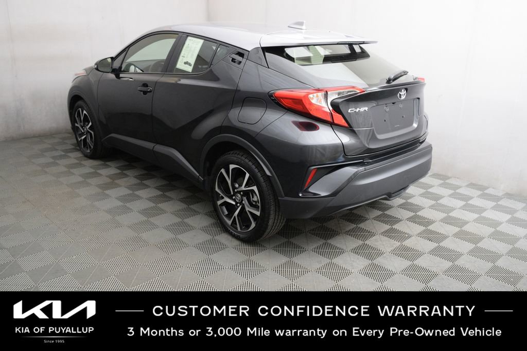 Used 2020 Toyota C-HR XLE FWD image 7