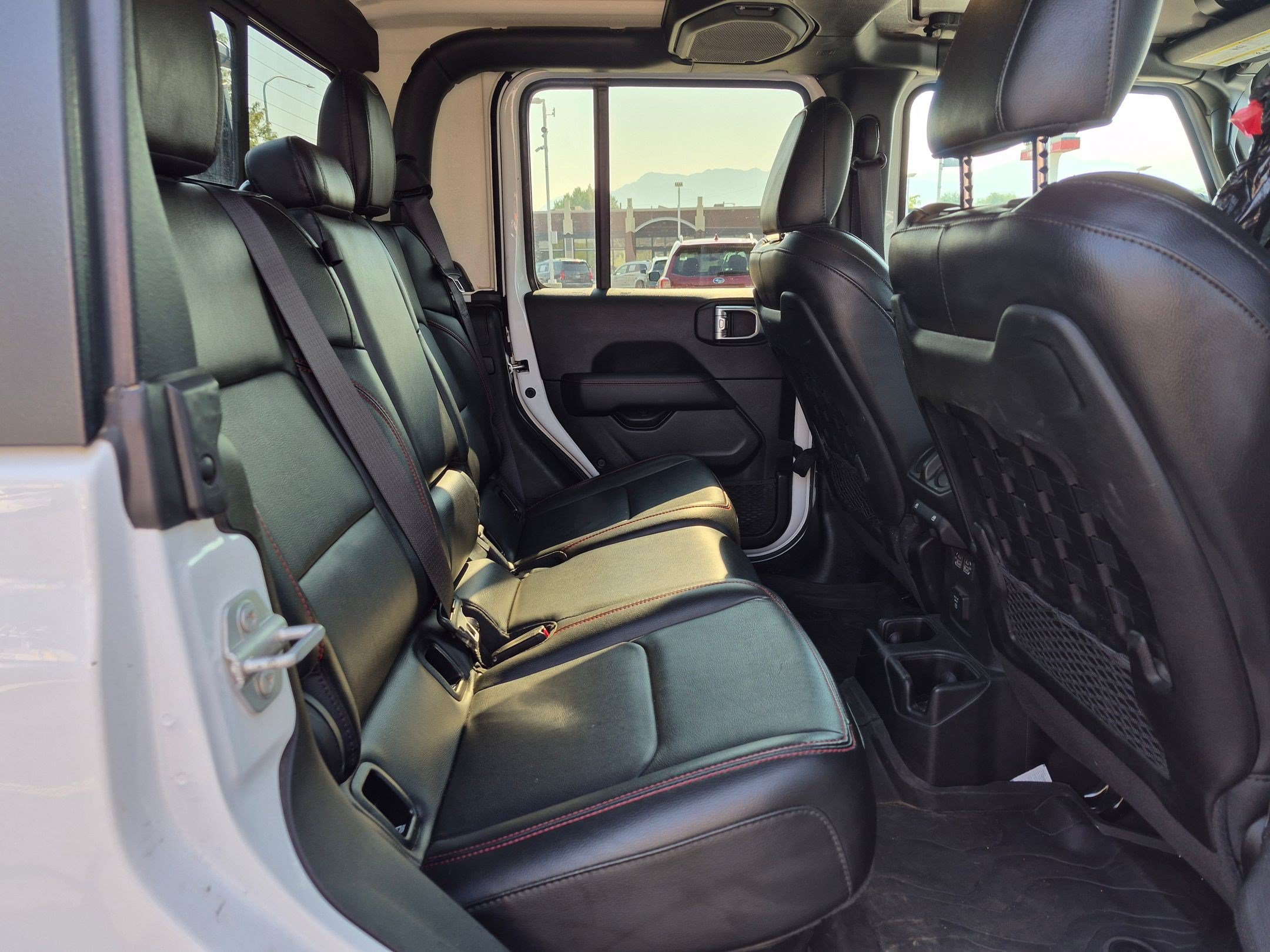 Used 2023 Jeep Gladiator Rubicon w/ Cold Weather Group AWD/4WD image 30