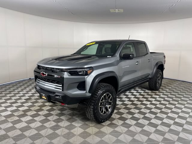 New 2026 Chevrolet Colorado ZR2 w/ Technology Package AWD/4WD image 1