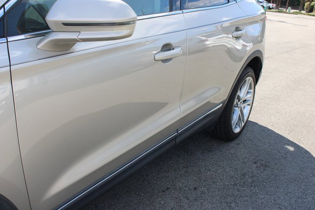 Used 2017 Lincoln MKC Reserve w/ Lincoln MKC Climate Package image 53