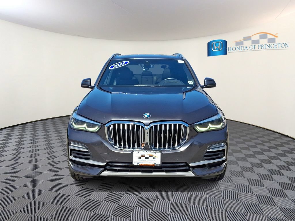 Used 2021 BMW X5 xDrive40i w/ Convenience Package AWD/4WD image 2