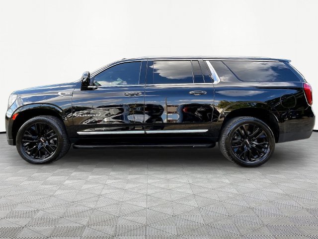 Used 2022 GMC Yukon XL SLT w/ SLT Premium Package AWD/4WD image 8
