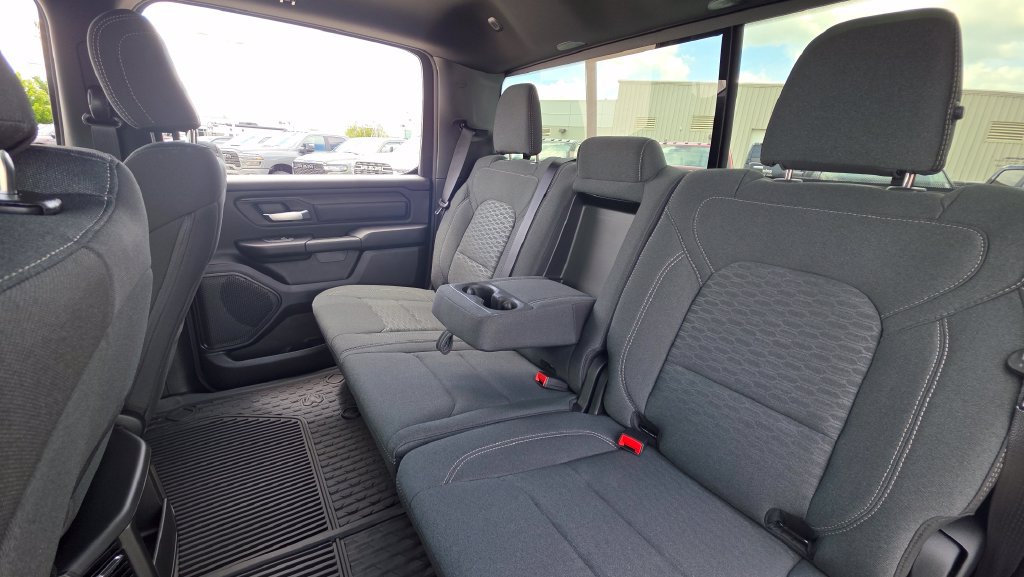 New 2026 RAM 1500 Warlock AWD/4WD image 17