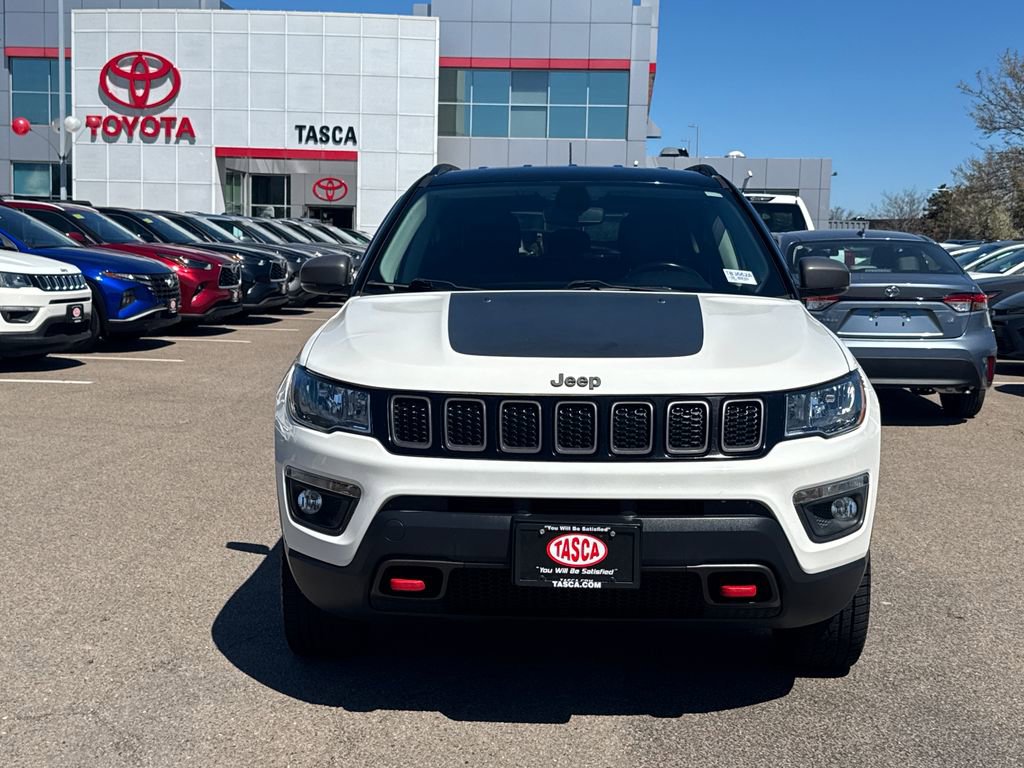 Used 2019 Jeep Compass Trailhawk AWD/4WD image 2
