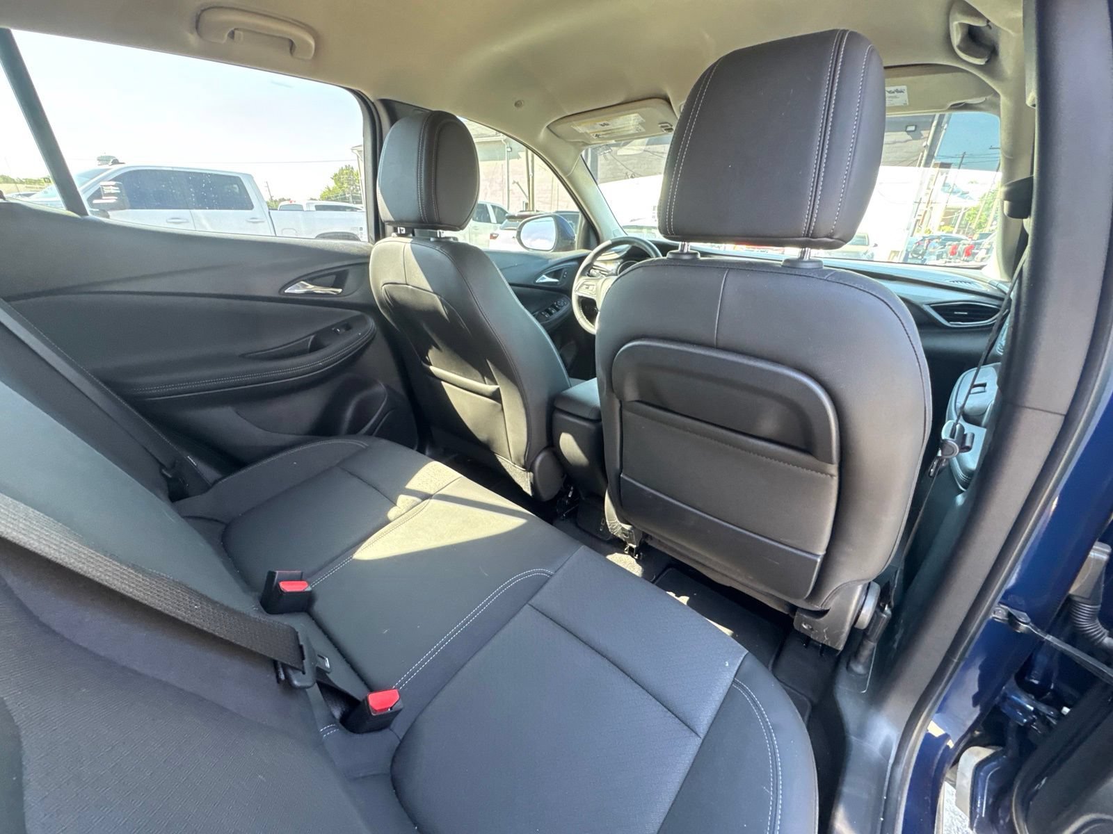 Used 2023 Buick Encore GX Preferred w/ Cold Weather Comfort Package FWD image 30