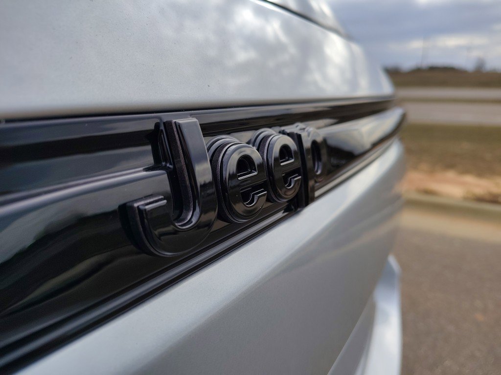New 2025 Jeep Grand Cherokee Limited AWD/4WD image 10
