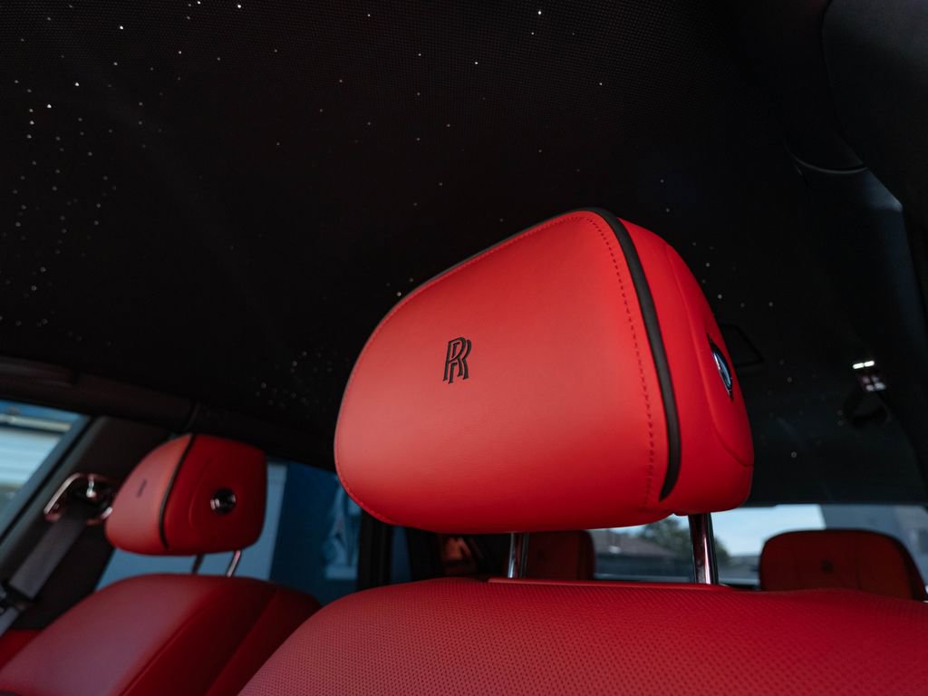 Used 2019 Rolls-Royce Phantom Sedan image 10