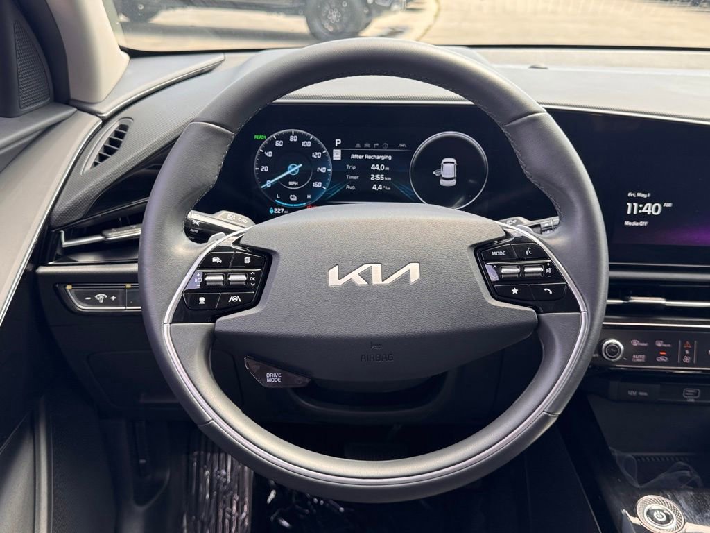 Used 2025 Kia Niro Wind FWD image 22