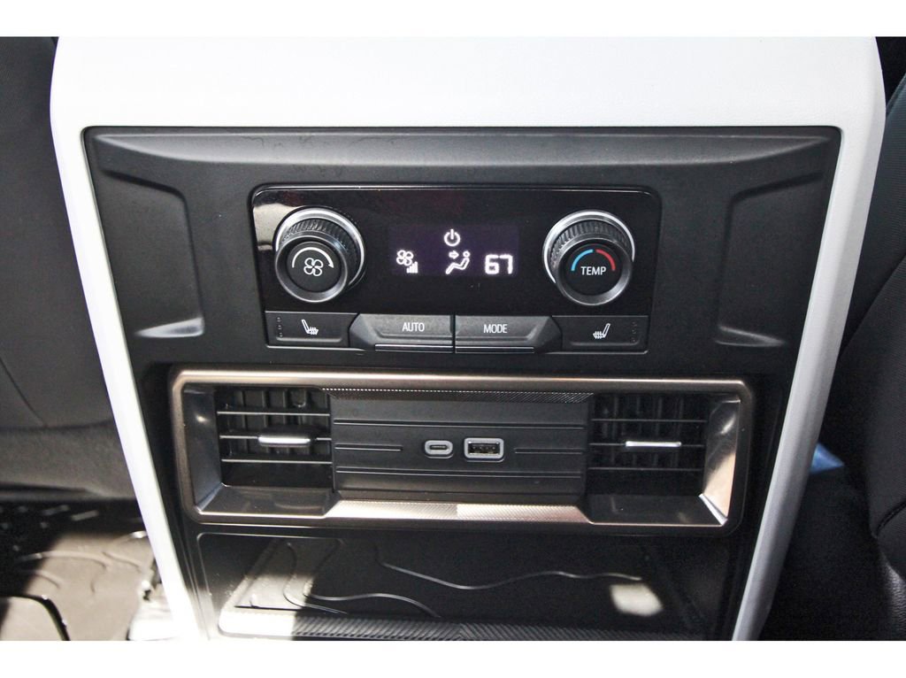 Used 2025 GMC Hummer EV 2X image 11