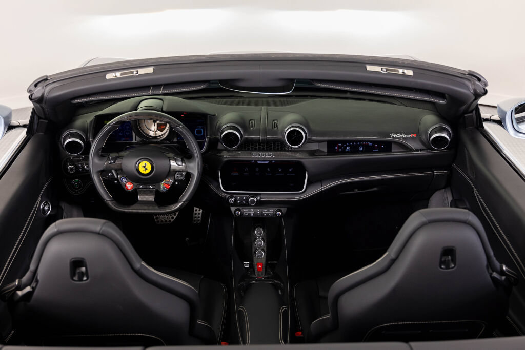 Certified 2023 Ferrari Portofino M RWD image 59