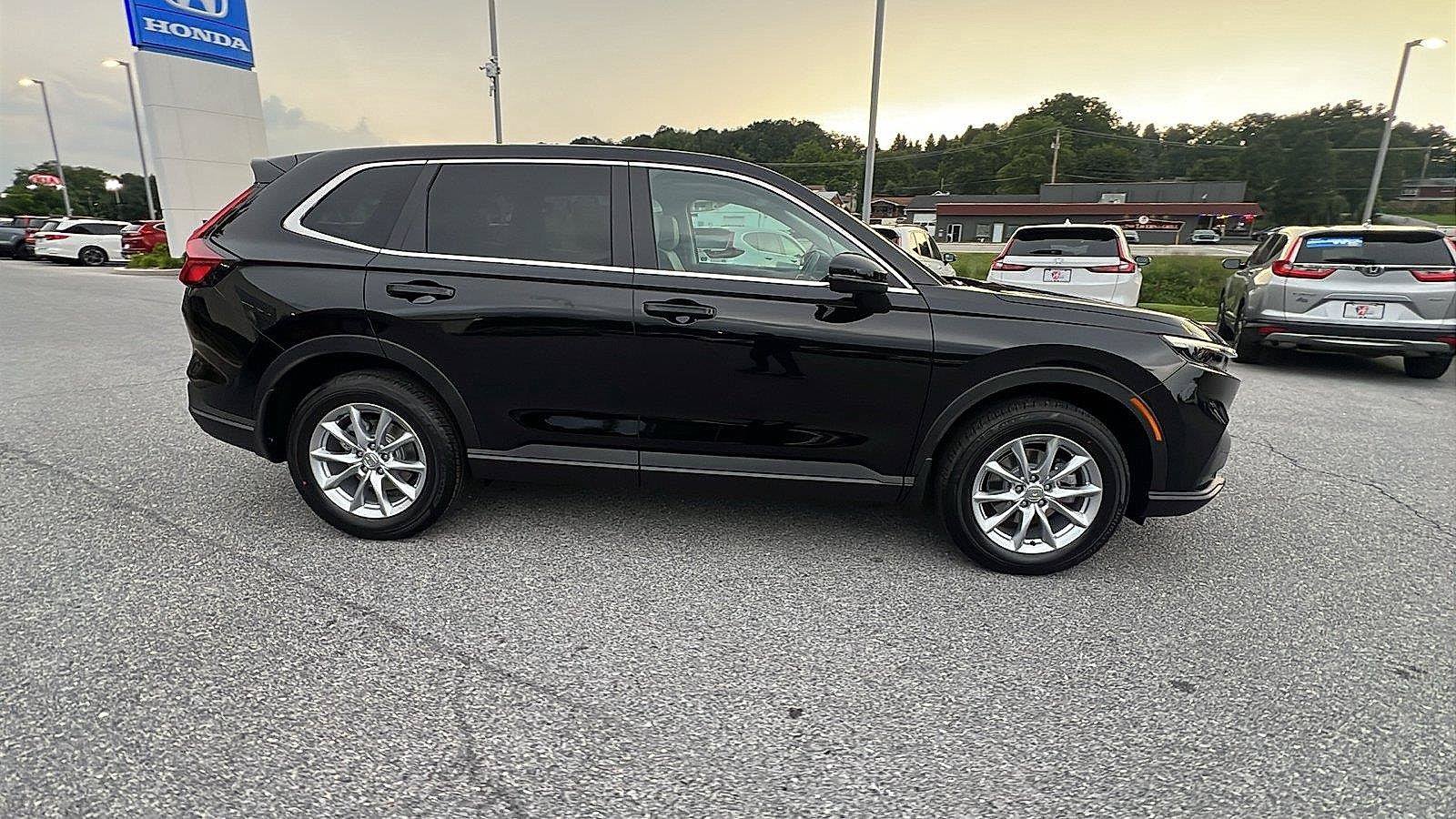 New 2026 Honda CR-V EX image 3