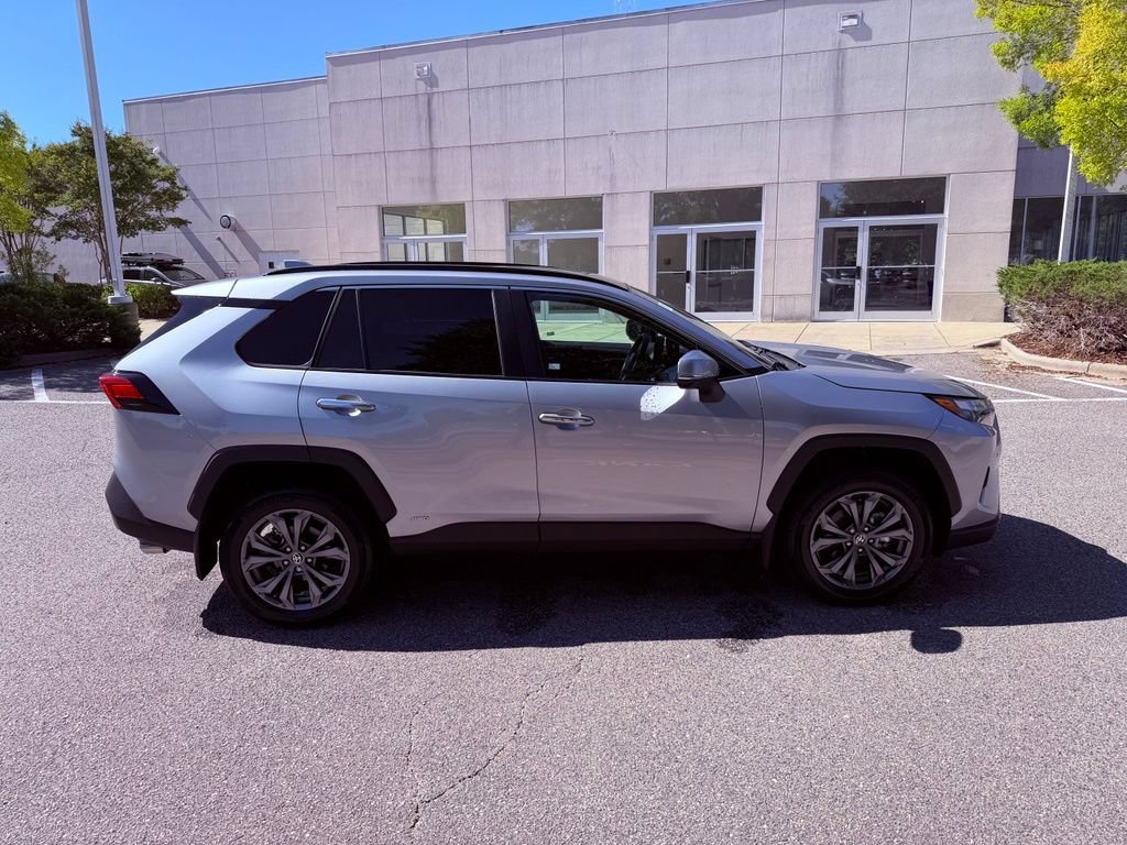 Used 2025 Toyota RAV4 Limited w/ Advanced Technology Package AWD/4WD image 17