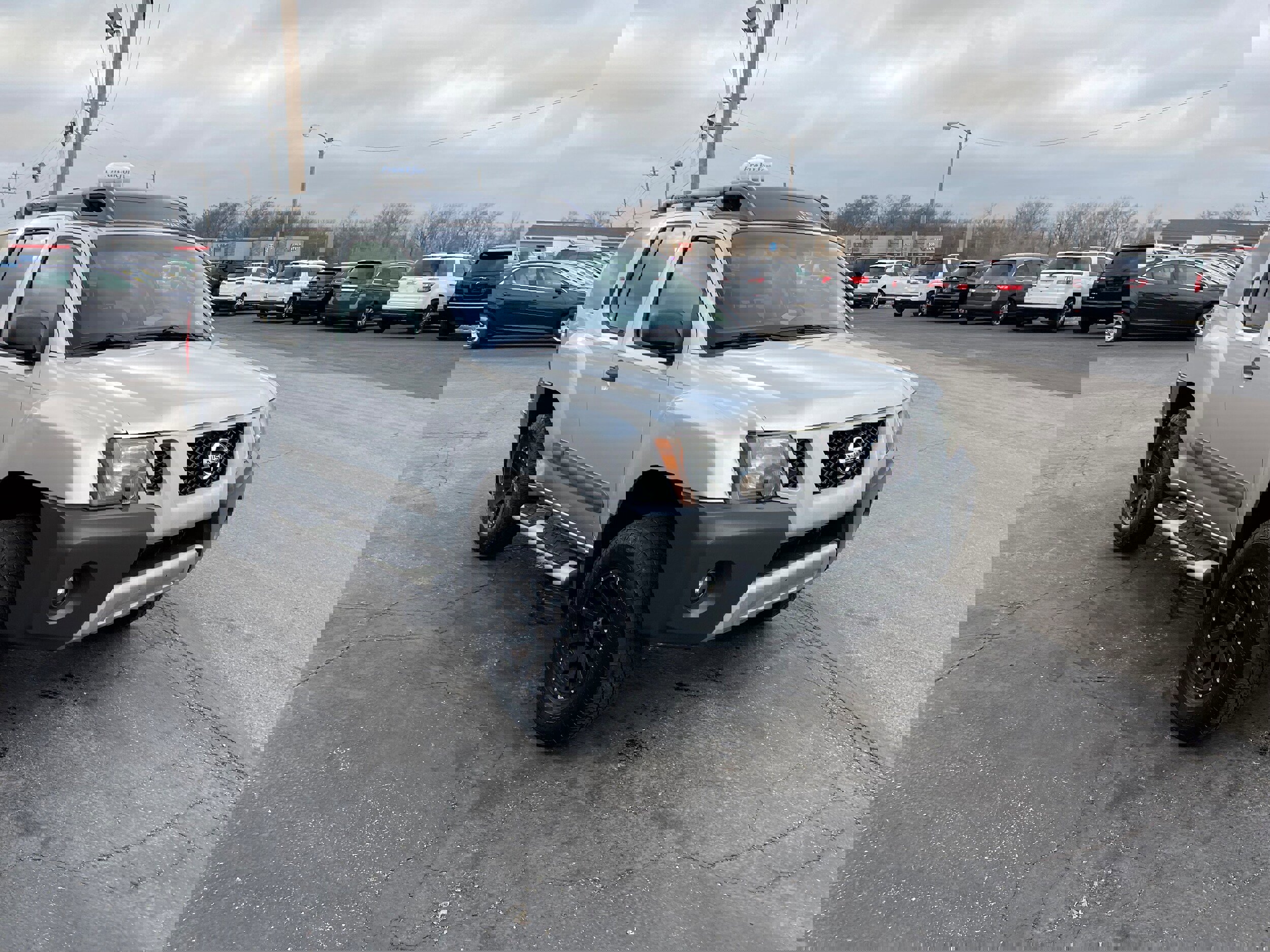 Used 2011 Nissan Xterra S w/ 4X4 Value Package image 3