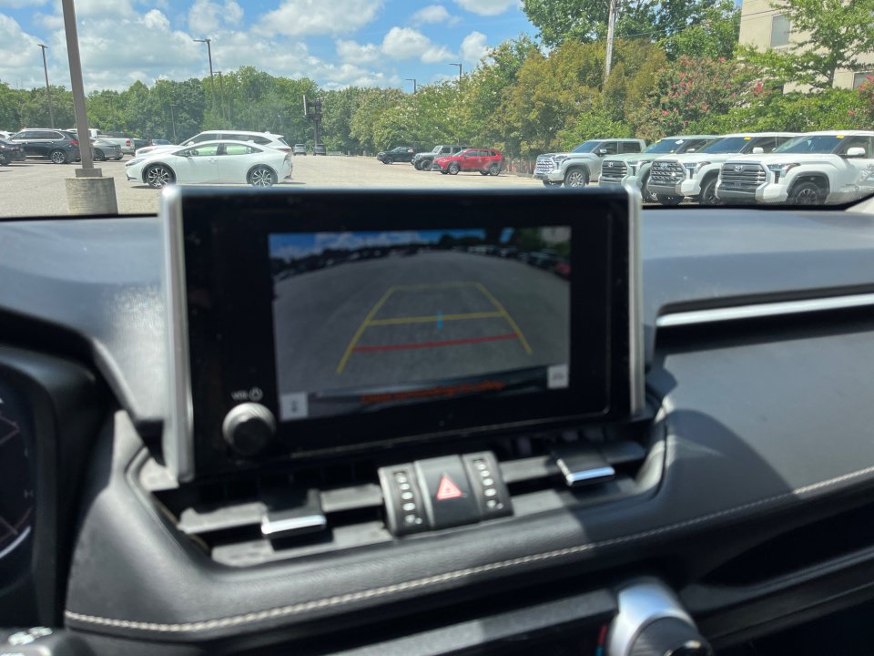 Used 2025 Toyota RAV4 XLE Premium w/ Weather Package AWD/4WD image 21