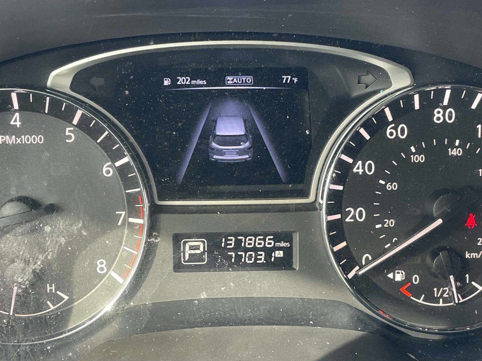 Used 2014 Nissan Pathfinder Platinum AWD/4WD image 21