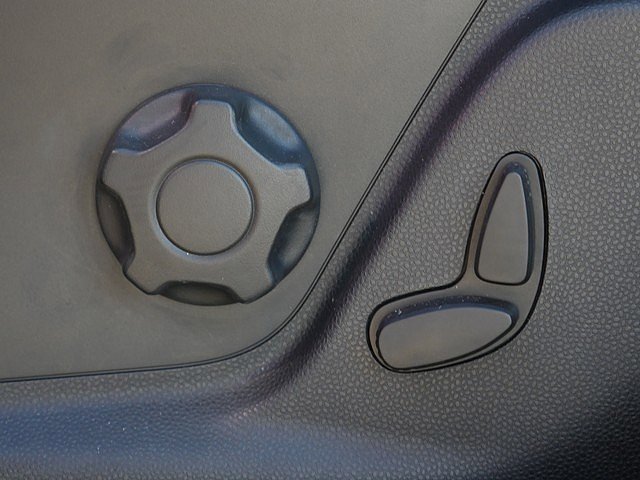 Used 2019 Ford EcoSport SE image 13