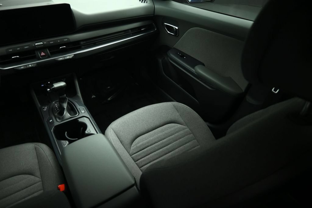 Certified 2025 Kia K4 EX FWD image 46