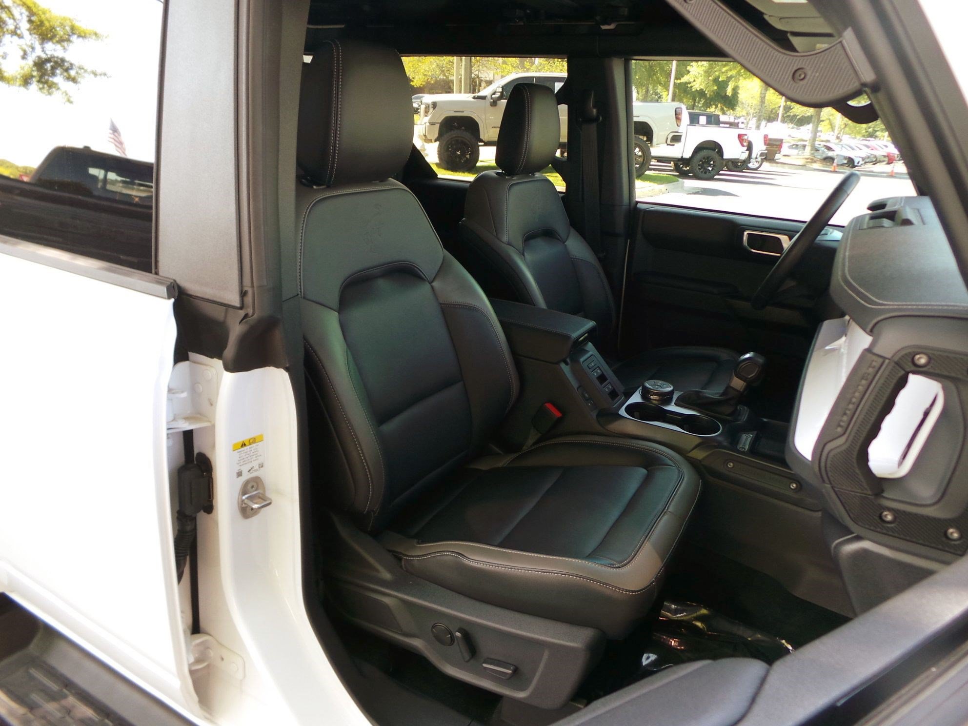 Used 2026 Ford Bronco Outer Banks AWD/4WD image 17