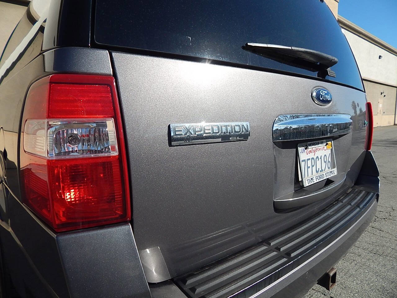 Used 2014 Ford Expedition EL XLT w/ Leather Seating Package image 12