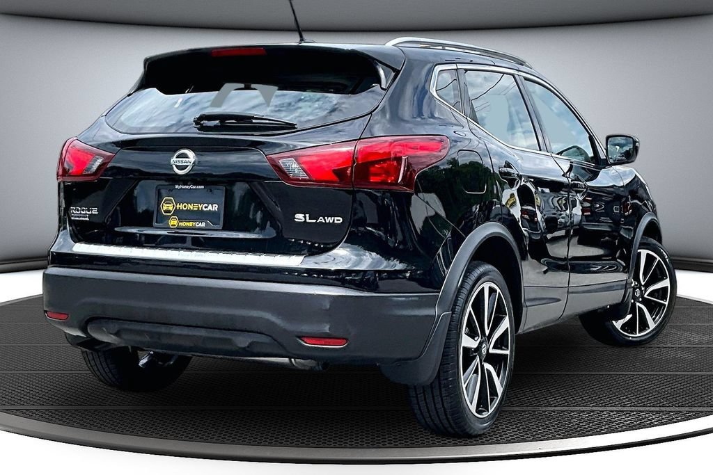 Used 2018 Nissan Rogue Sport SL w/ SL Premium Package AWD/4WD image 6