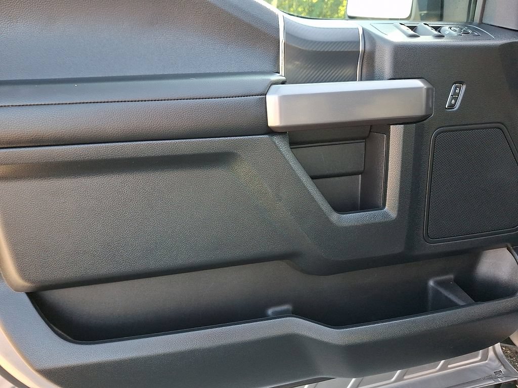 Used 2020 Ford F150 XLT w/ Equipment Group 302A Luxury AWD/4WD image 13