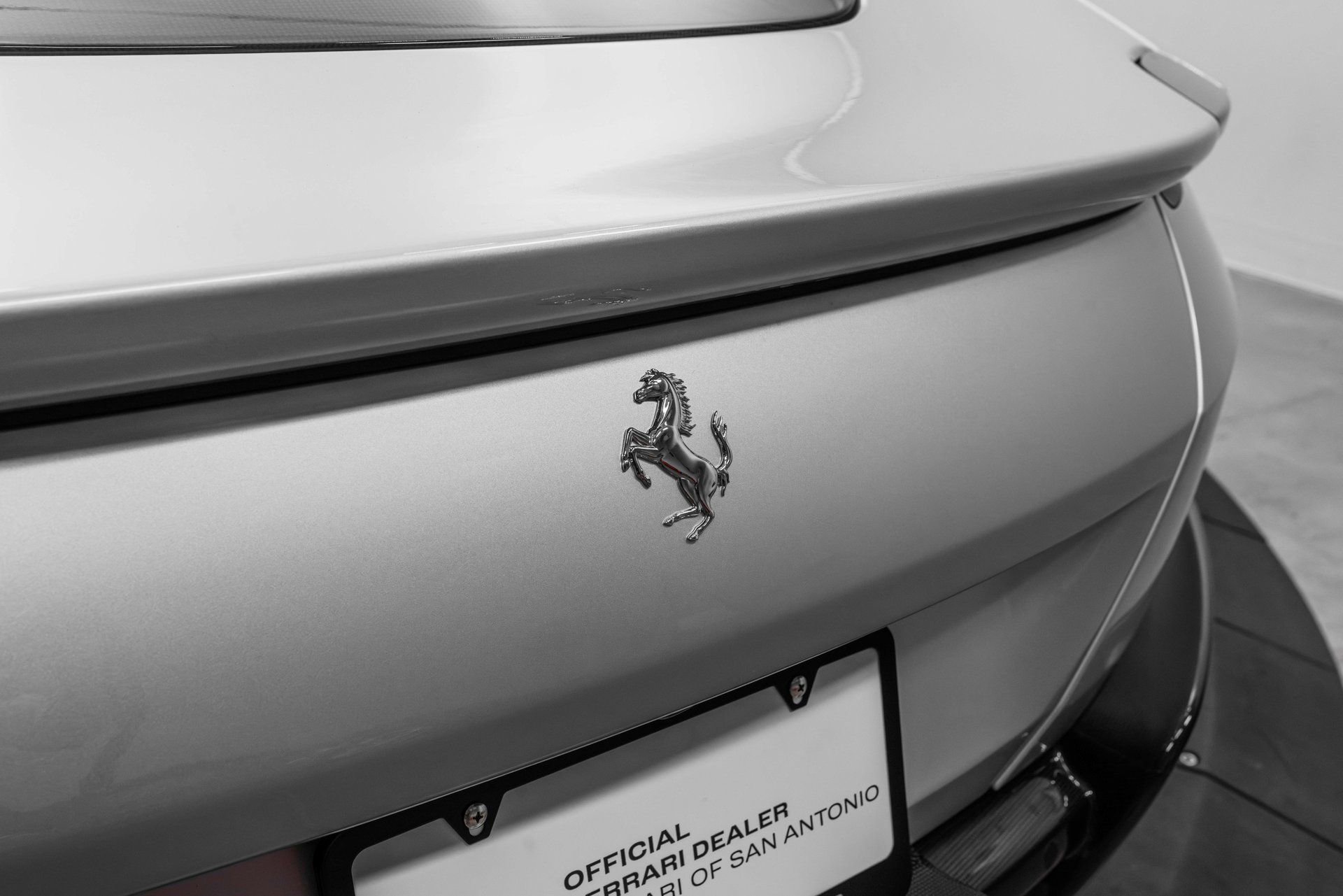 Certified 2025 Ferrari Roma Spider RWD image 94