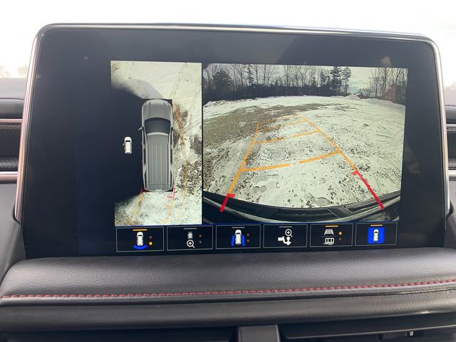 Certified 2023 Chevrolet Suburban RST w/ Luxury Package AWD/4WD image 33