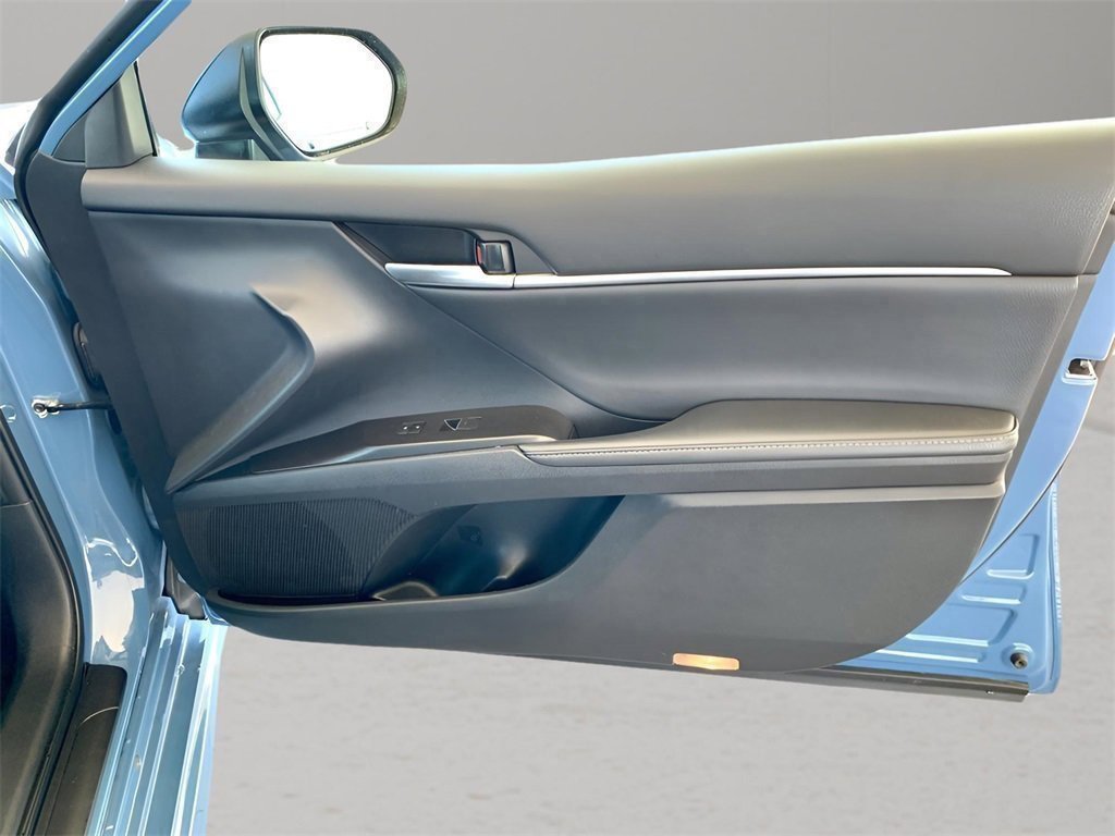 Used 2024 Toyota Camry XSE image 23