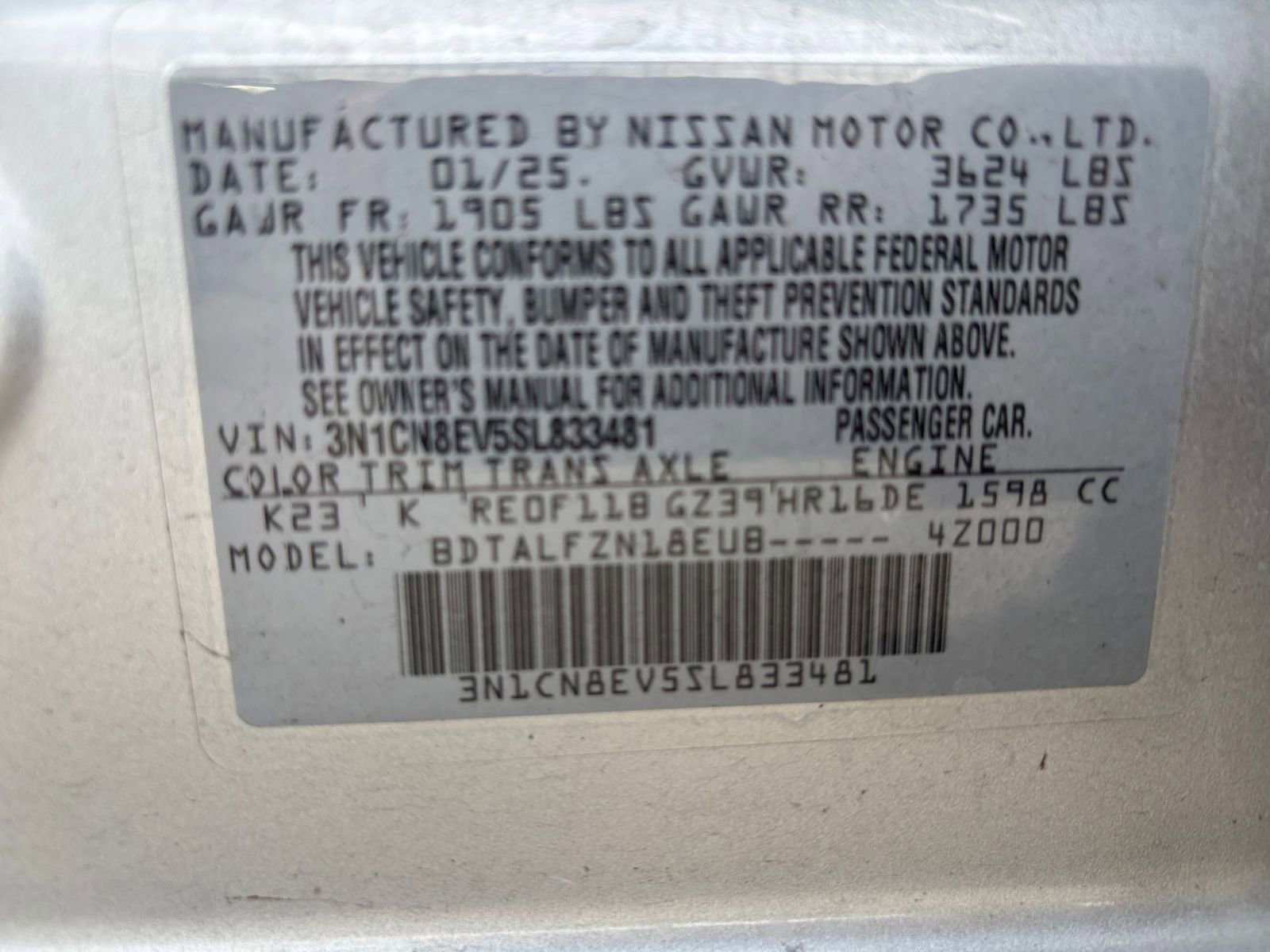 Used 2025 Nissan Versa SV FWD image 27