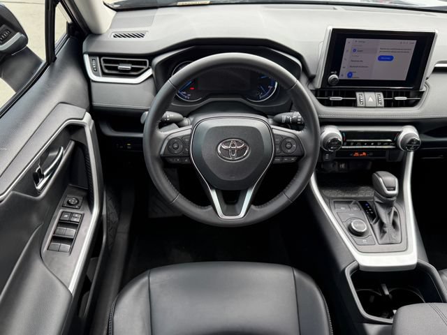 Used 2024 Toyota RAV4 XLE Premium AWD/4WD image 22