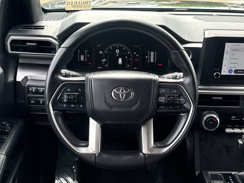 Used 2026 Toyota 4Runner SR5 AWD/4WD image 13