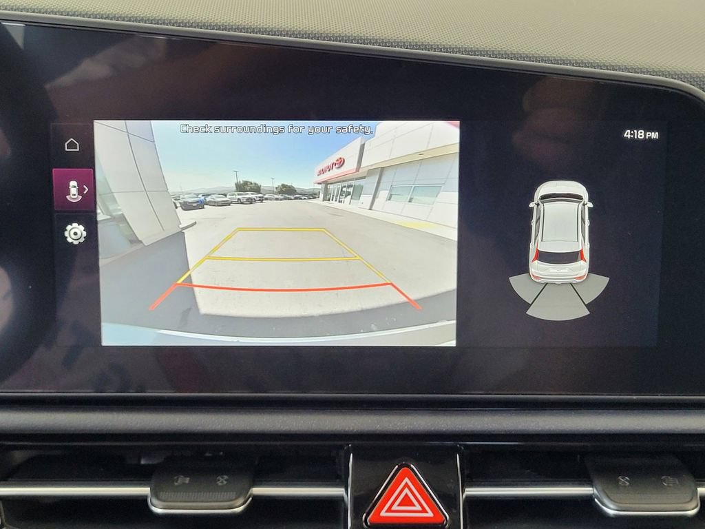 Used 2025 Kia Niro EX Touring FWD image 17