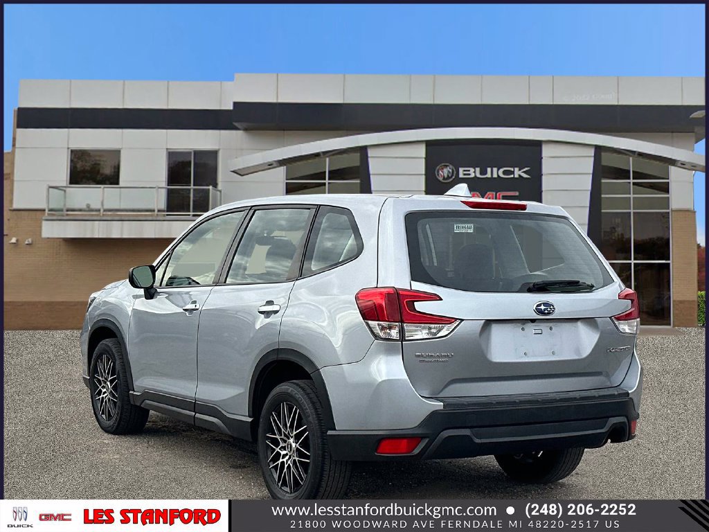 Used 2020 Subaru Forester AWD/4WD image 4