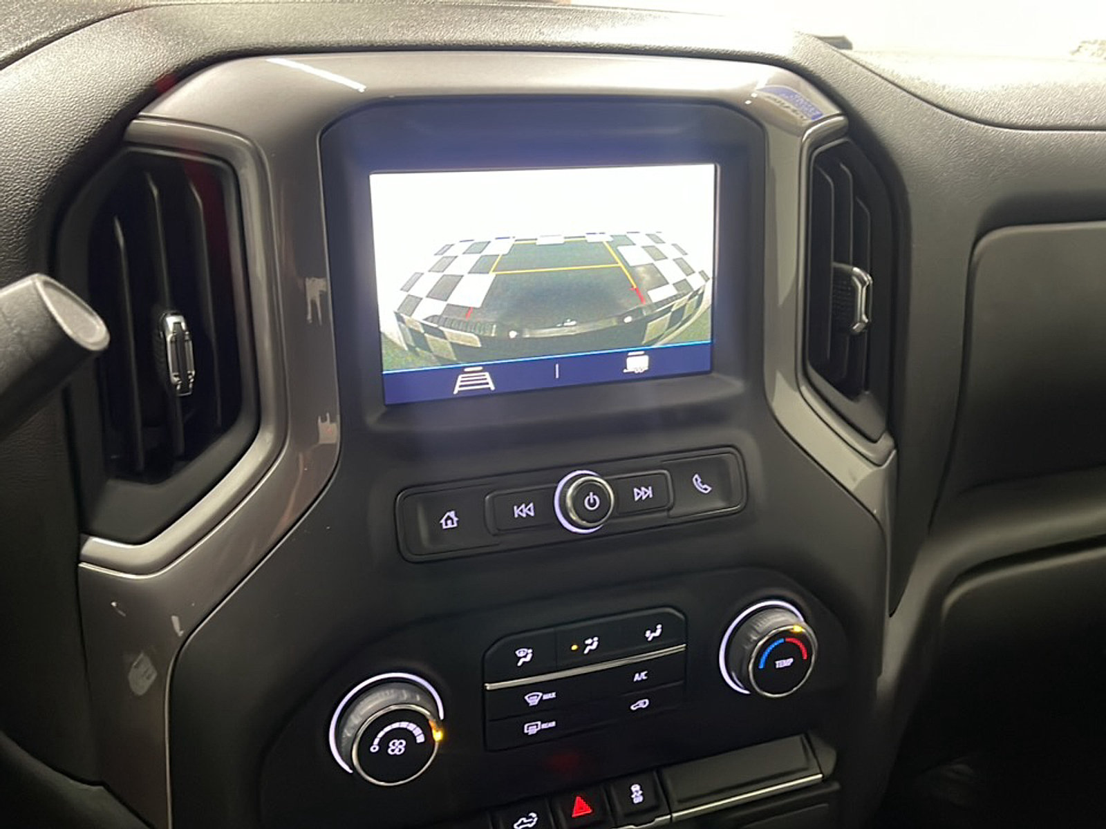 Used 2023 Chevrolet Silverado 2500 Custom w/ Custom Value Package AWD/4WD image 9