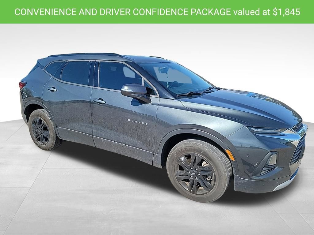 Used 2019 Chevrolet Blazer LT FWD image 2
