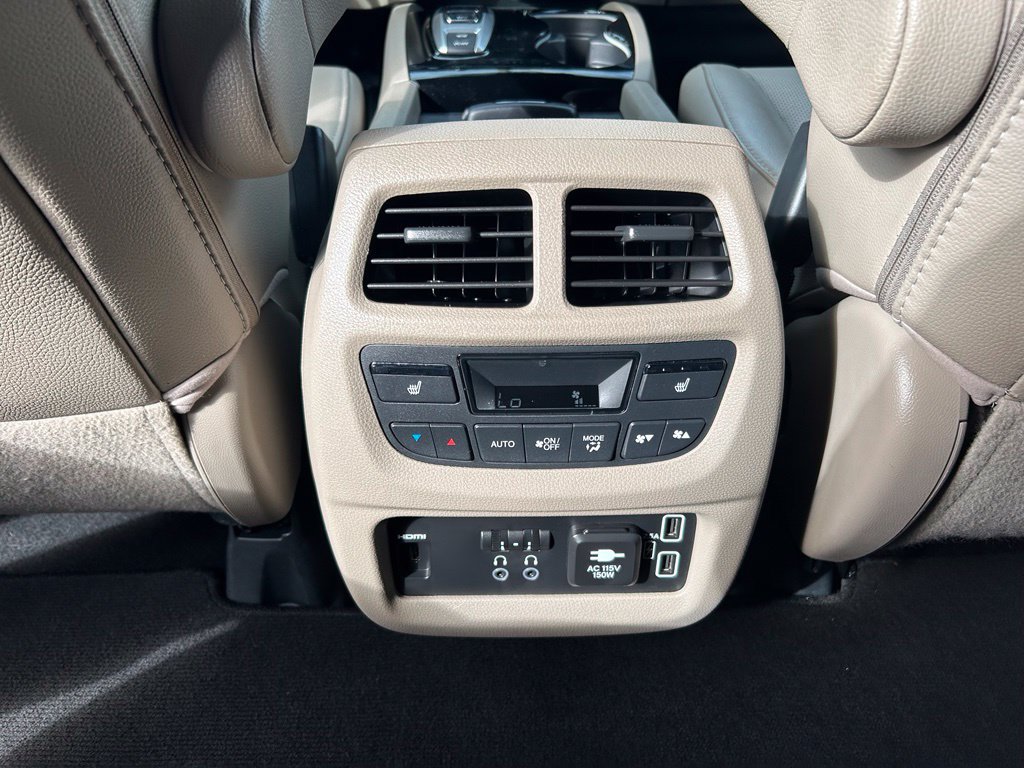 Certified 2019 Honda Pilot Elite image 16