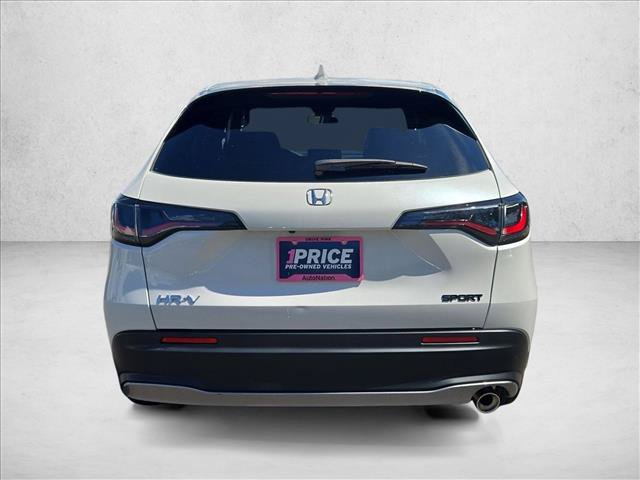 Certified 2025 Honda HR-V Sport image 8