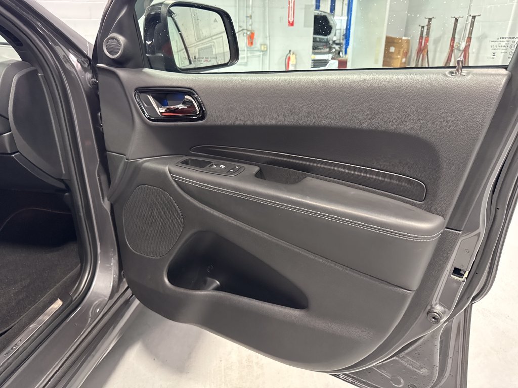 Used 2023 Dodge Durango SRT AWD/4WD image 37