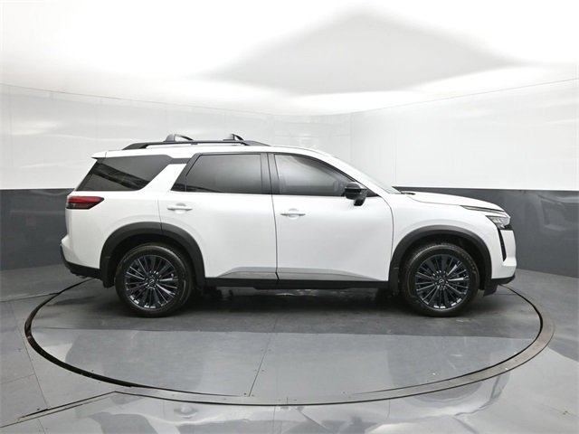 New 2026 Nissan Pathfinder SL w/ SL Premium Package image 26