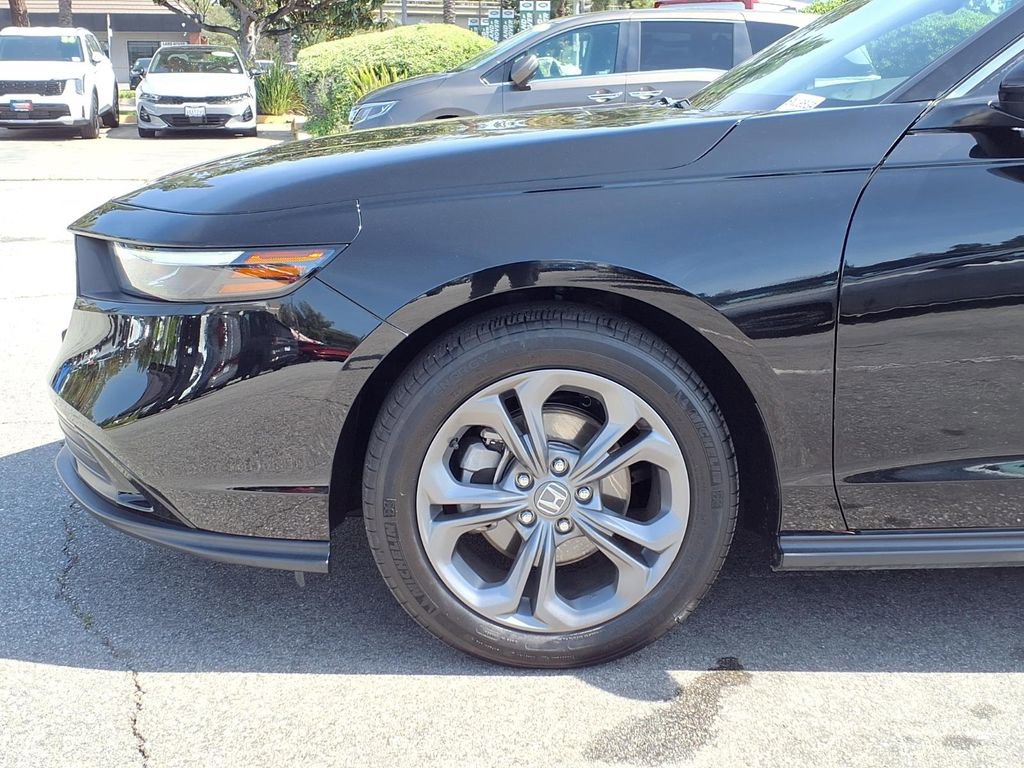 Used 2024 Honda Accord EX image 16