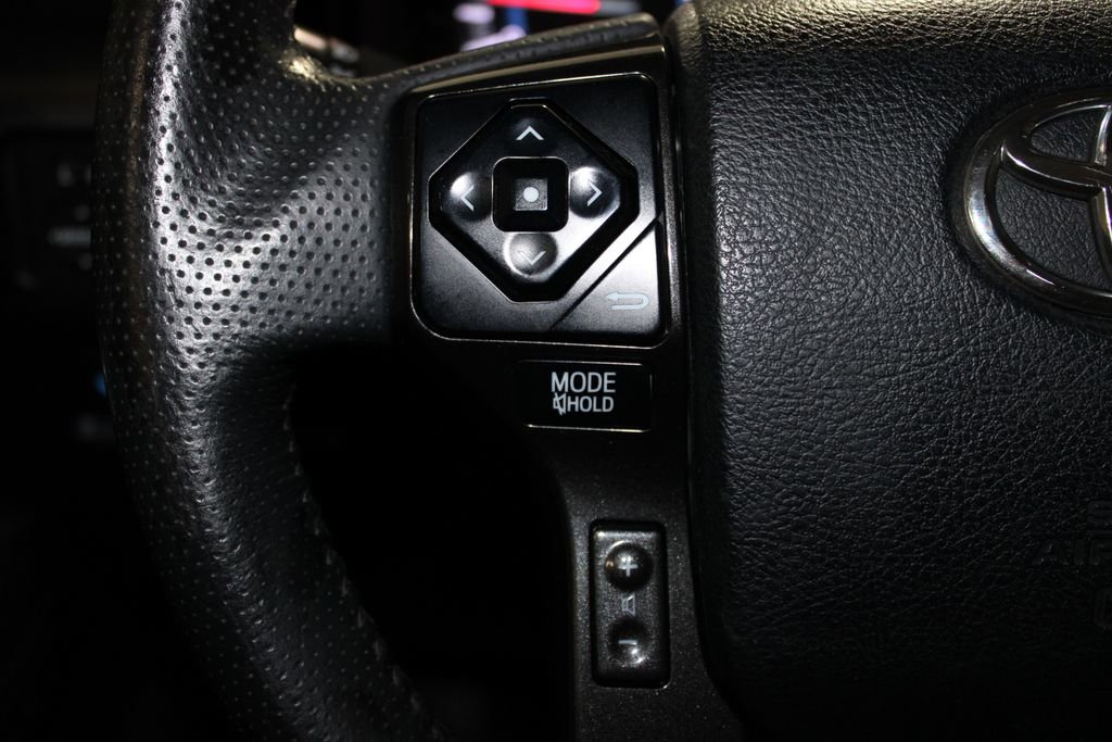 Used 2019 Toyota 4Runner Limited image 34