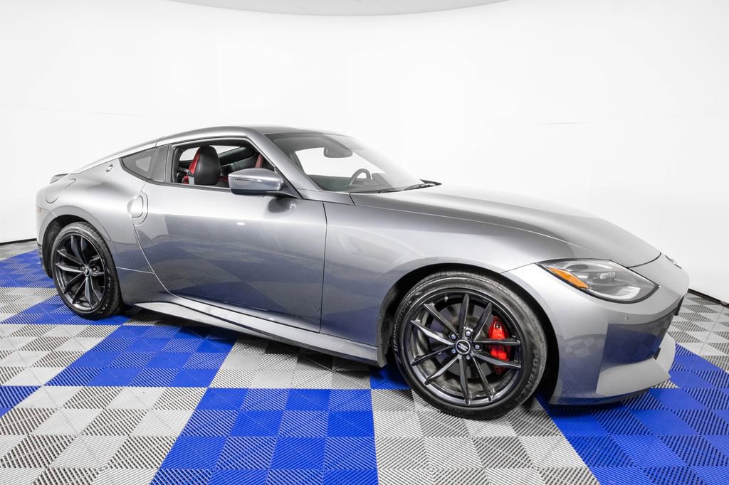 Used 2024 Nissan Z Performance w/ Floor Mat Package image 3