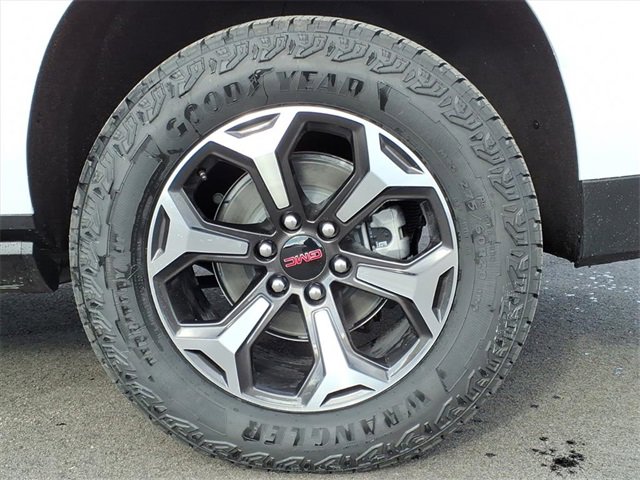 New 2026 GMC Yukon XL AT4 Ultimate image 6