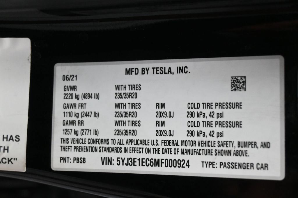 Used 2021 Tesla Model 3 Performance AWD/4WD image 2