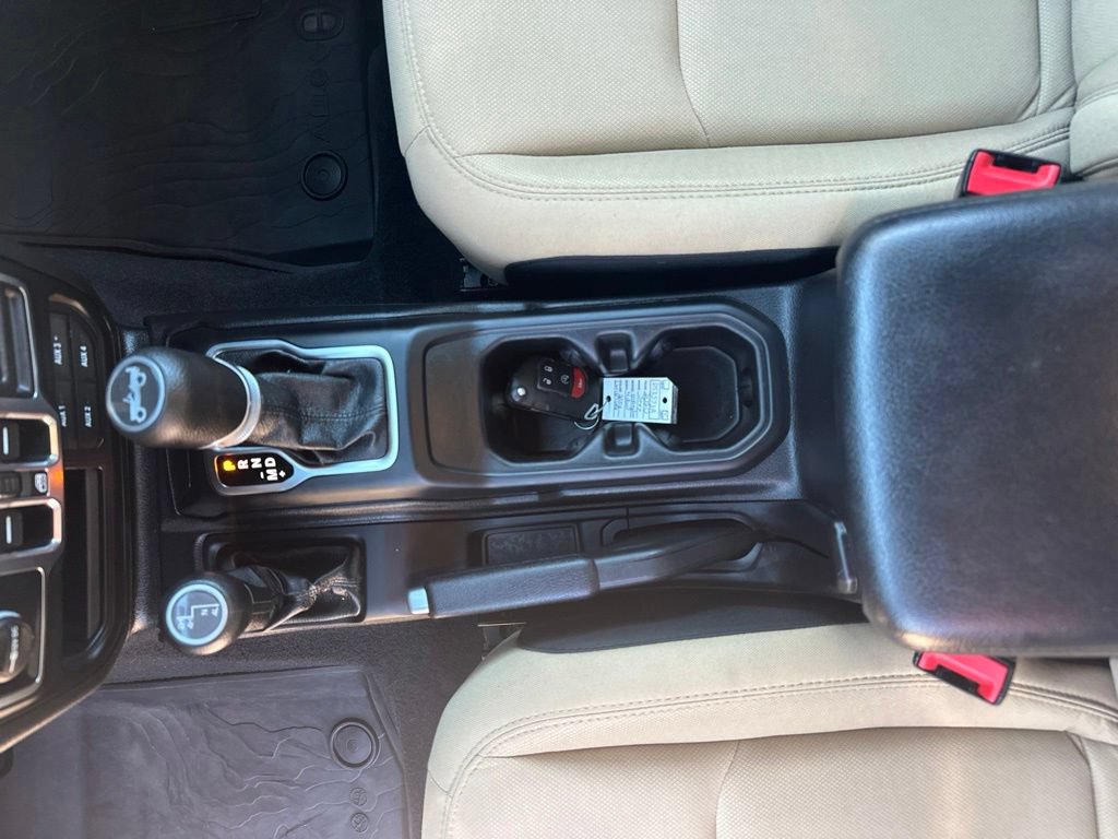 Used 2020 Jeep Wrangler Unlimited Sport AWD/4WD image 35